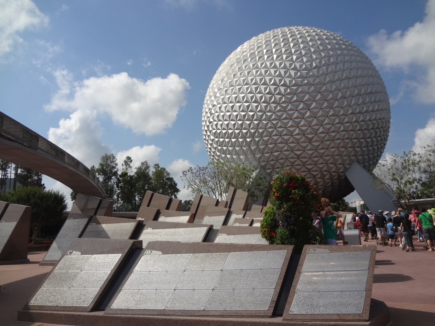 Epcot – The Rides – Where The Wildings Are